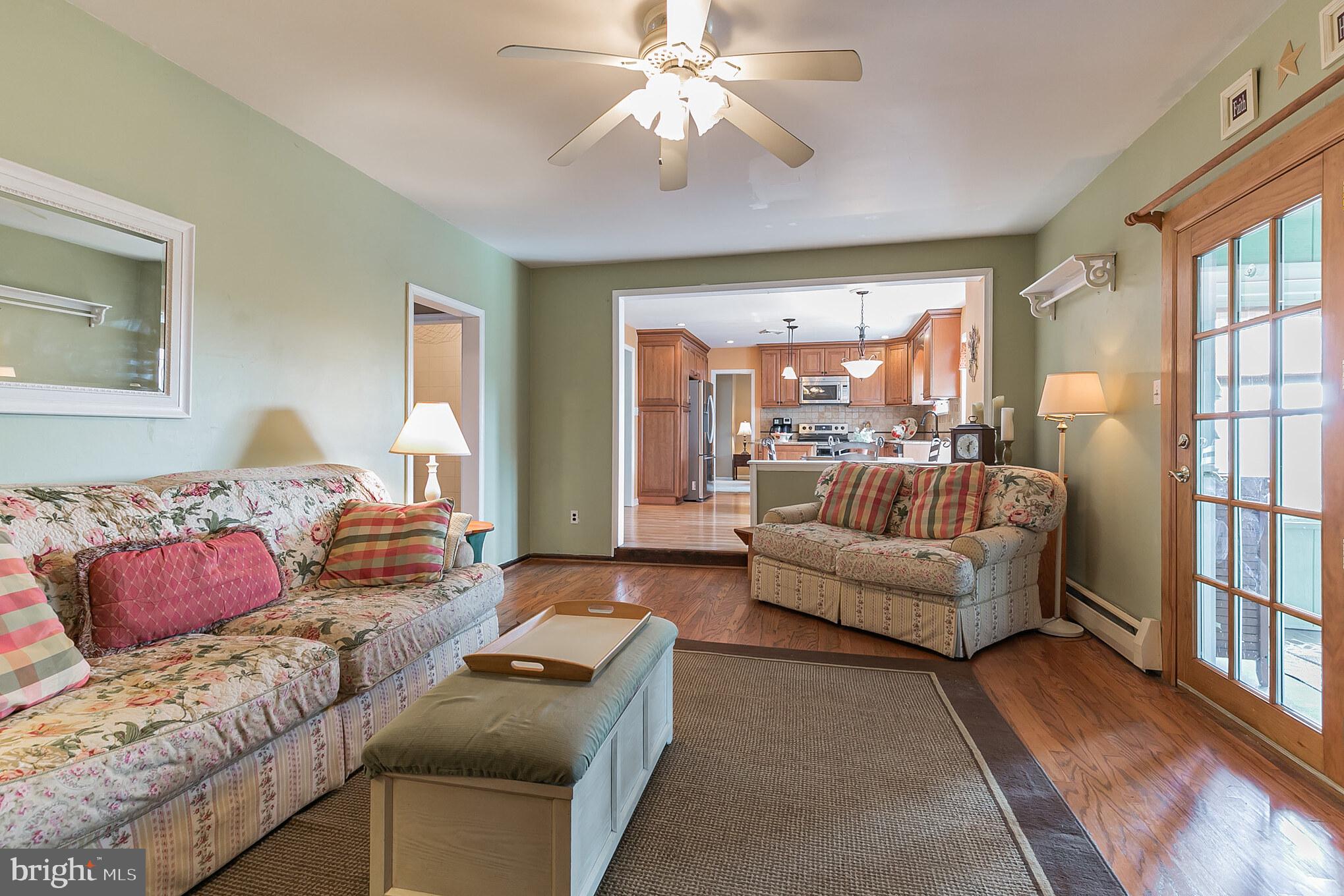 919 Fillmore Road East Norriton, PA 19403 - Photo 8 of 29 Family Room