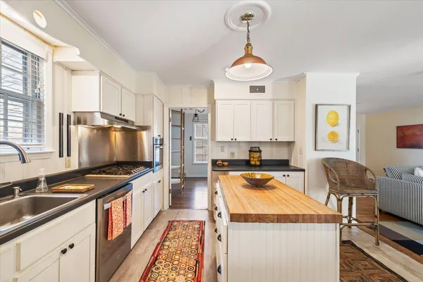 $499,900 | 5347 Denwood Avenue, Memphis, TN 38120