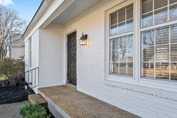 $499,900 | 5347 Denwood Avenue, Memphis, TN 38120