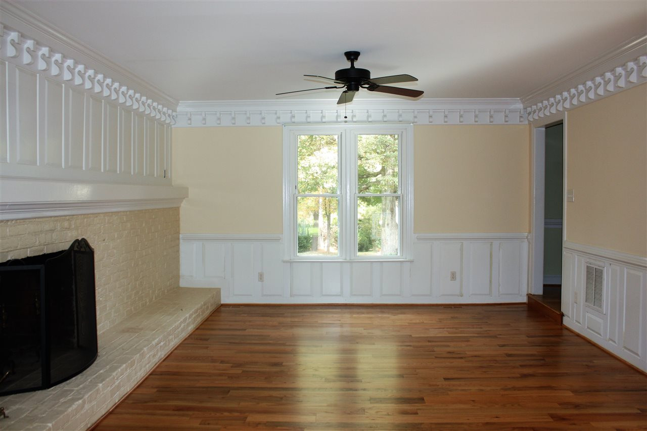 8929 Hunting Trail Raleigh, NC 27613 - Photo 5 of 30 Family Room