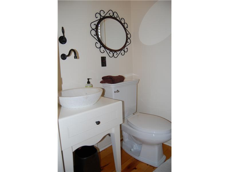 2073 Old State Road Gibsonia, PA 15044 - Photo 14 of 25 Full Bath.