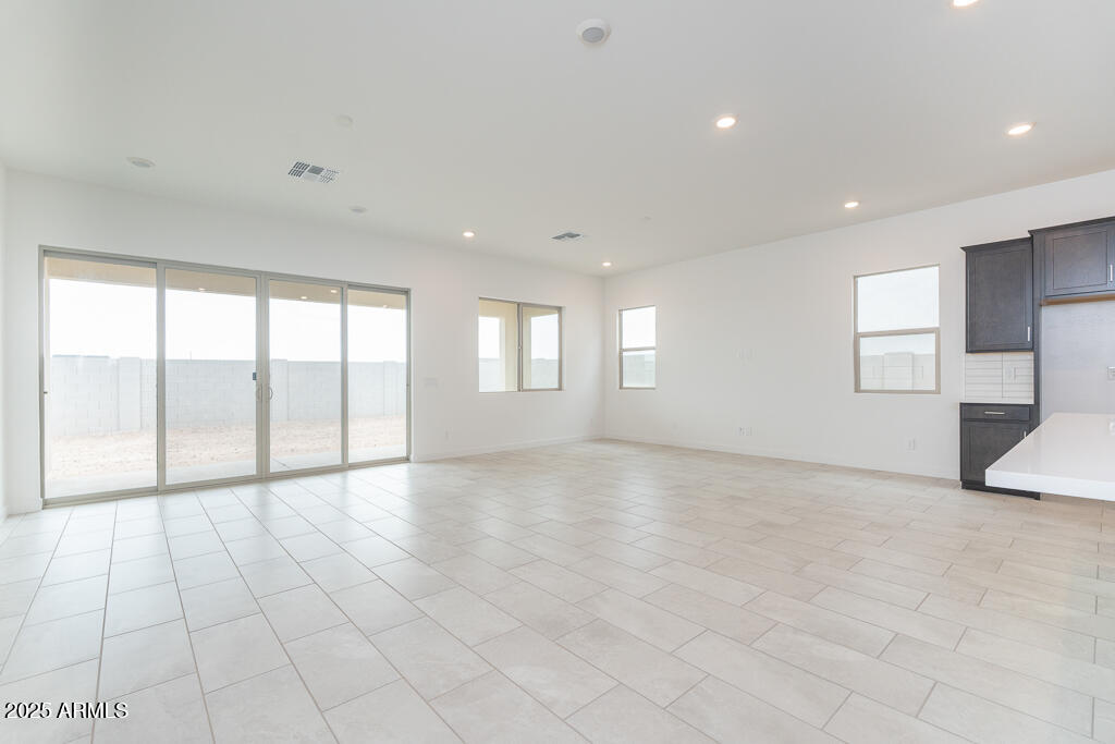 2226 Foremaster Road San Tan Valley, AZ 85140 - Photo 4 of 18 Tri Pointe Soleo 452 - Great Room-1MLS