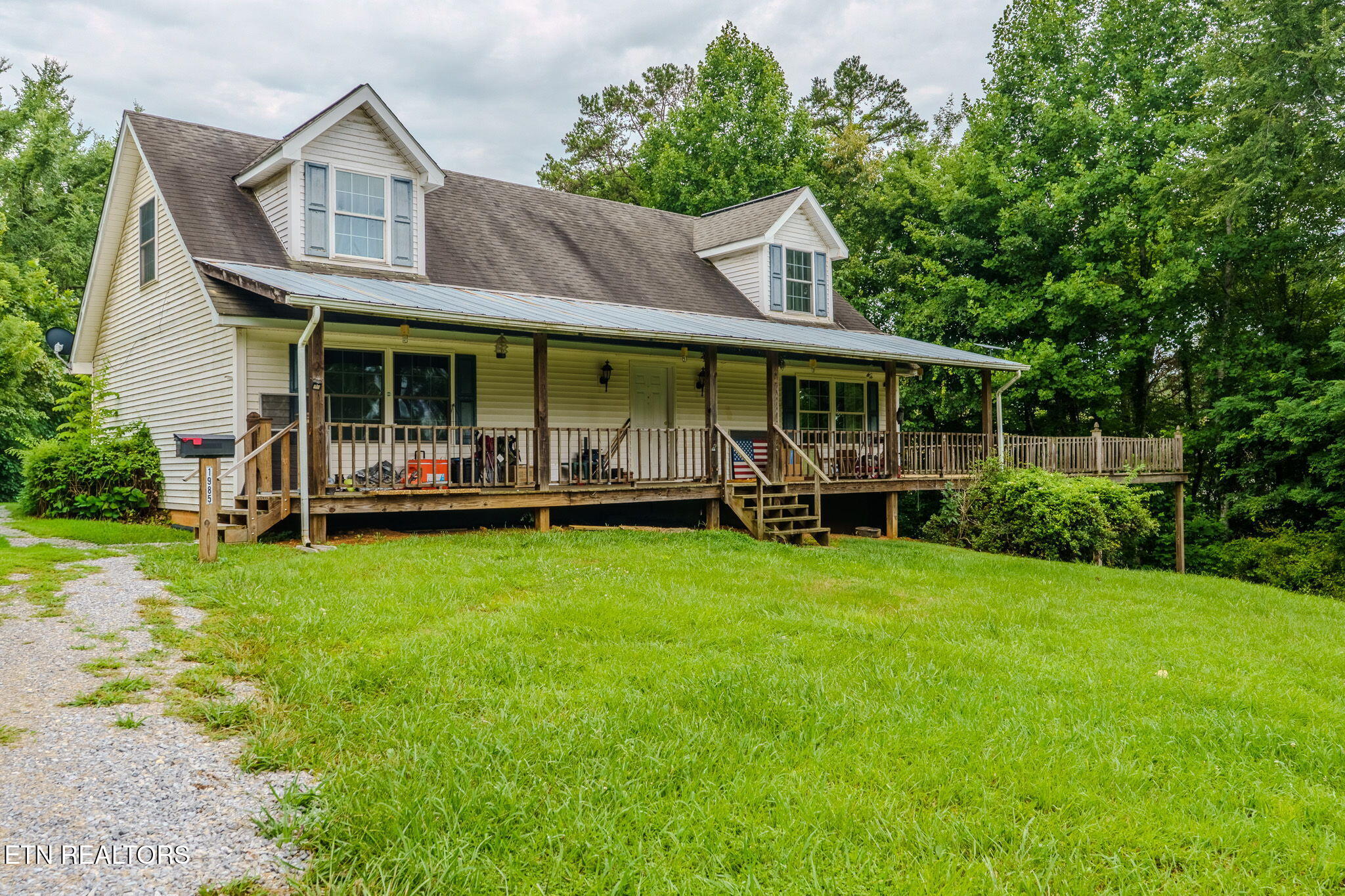 1985 Poplar Springs Road Greeneville, TN 37743 - Photo 2 of 32 1-web-or-mls-1985-poplar-springs-rd