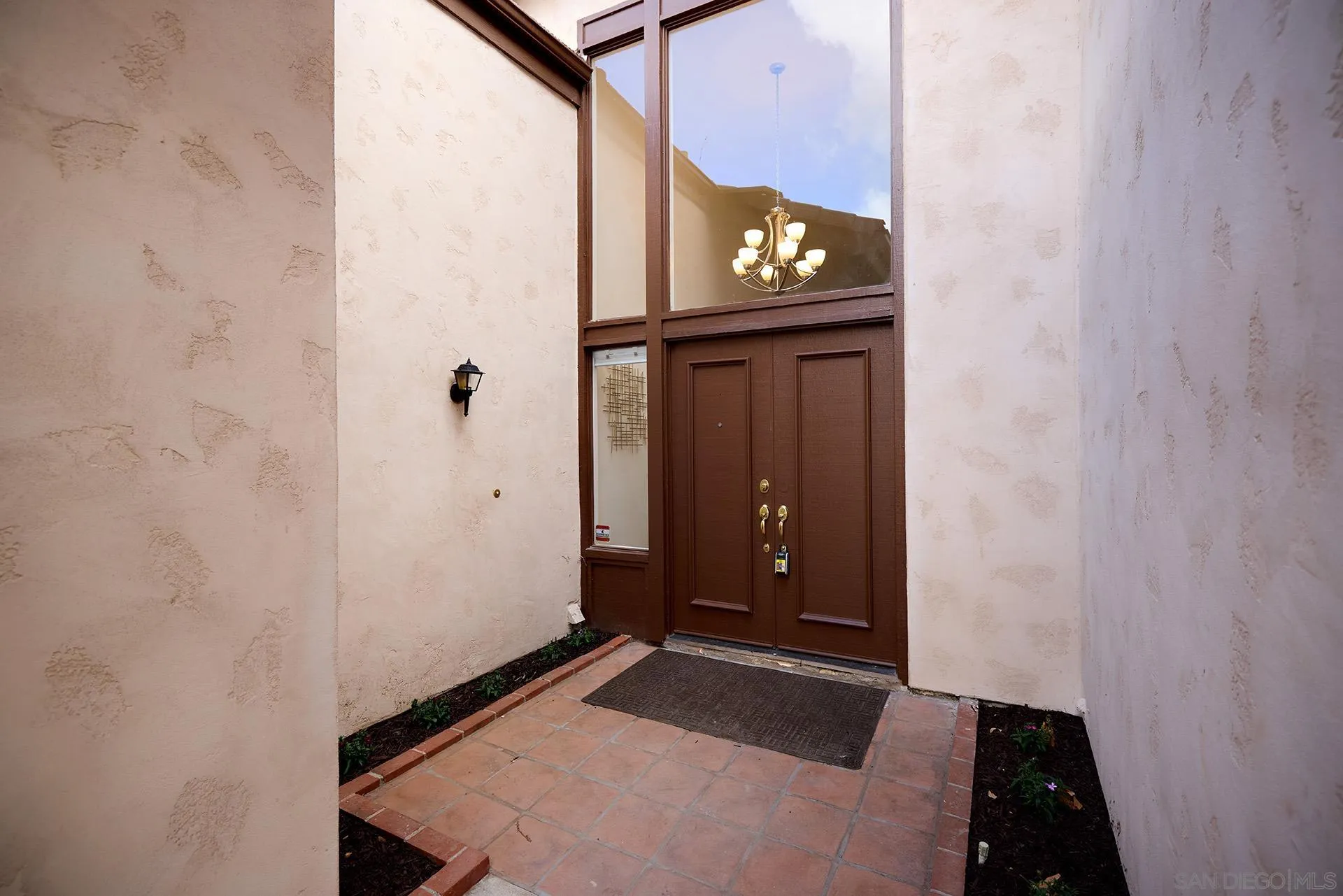 13269 Vinter Way Poway, CA 92064 - Photo 4 of 32