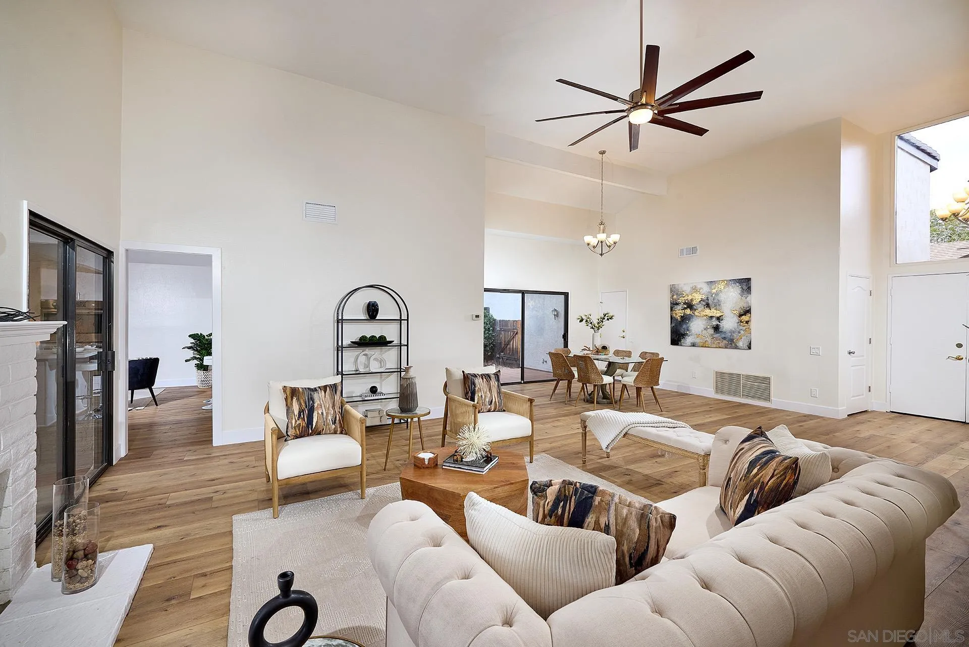 13269 Vinter Way Poway, CA 92064 - Photo 8 of 32 a living room with furniture
