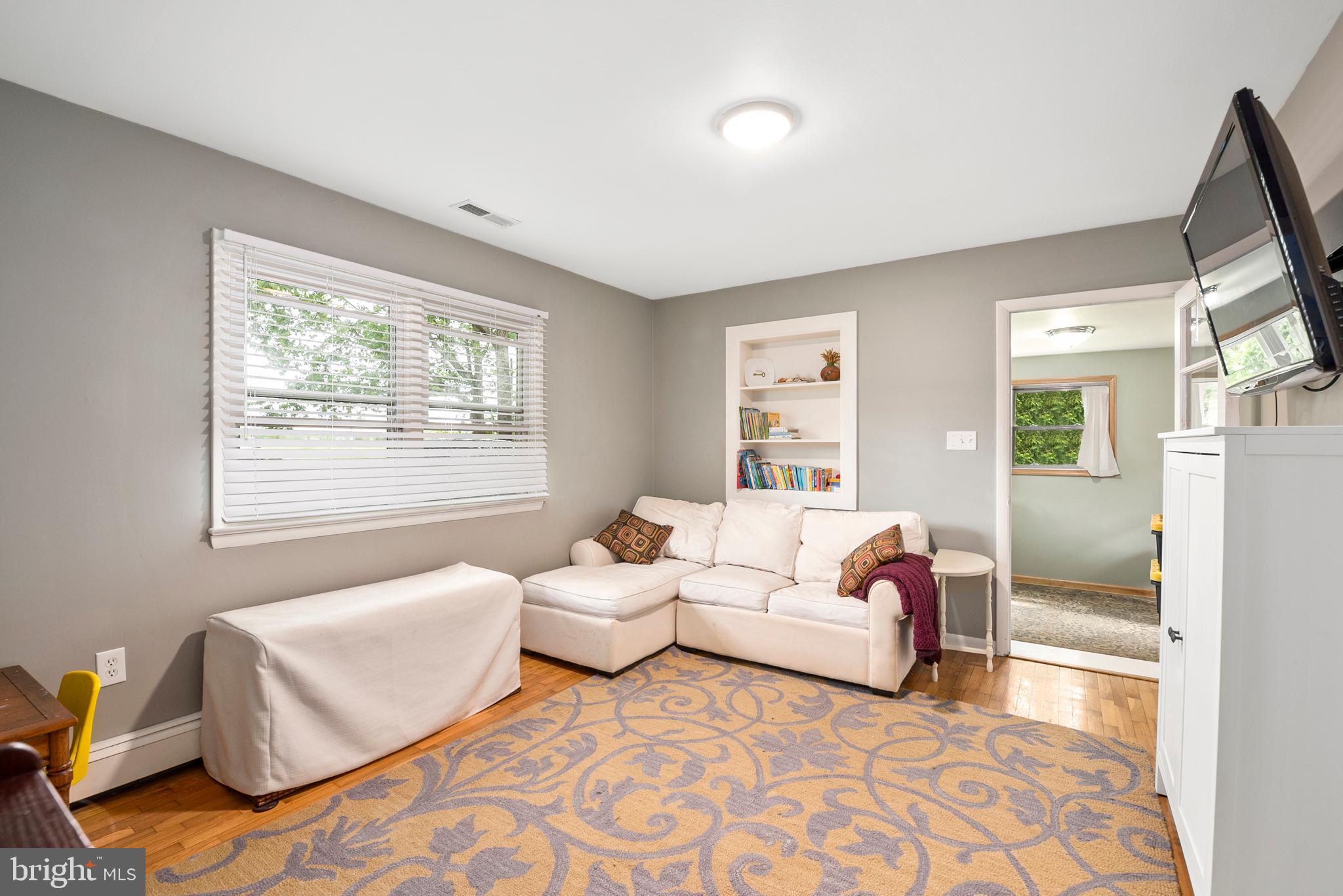 7508 Quaker Neck Road Chestertown, MD 21620 - Photo 4 of 23 Den