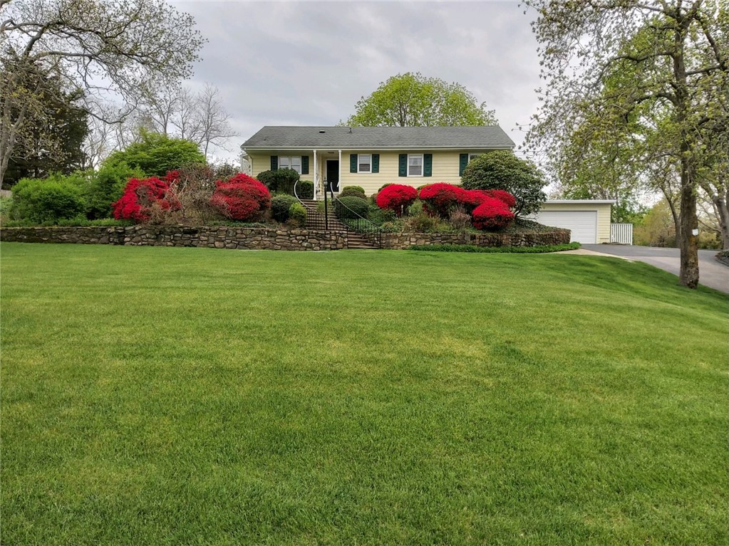 9 West Ridge Road Westerly, RI 02891 - Photo 1 of 32 Gallery Image 1