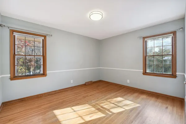 $4,800 | 5207 Doncaster Way, Edina, MN 55436