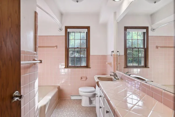 $4,800 | 5207 Doncaster Way, Edina, MN 55436