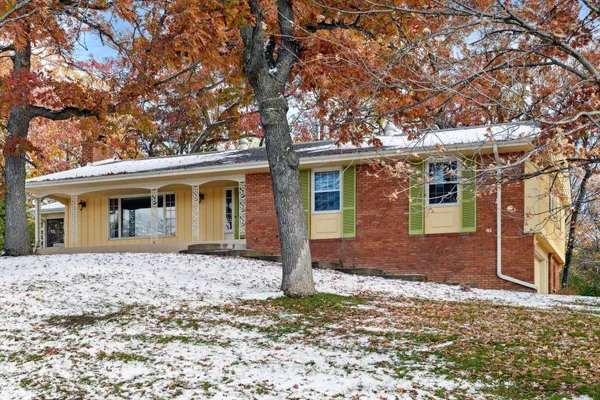 $4,800 | 5207 Doncaster Way, Edina, MN 55436