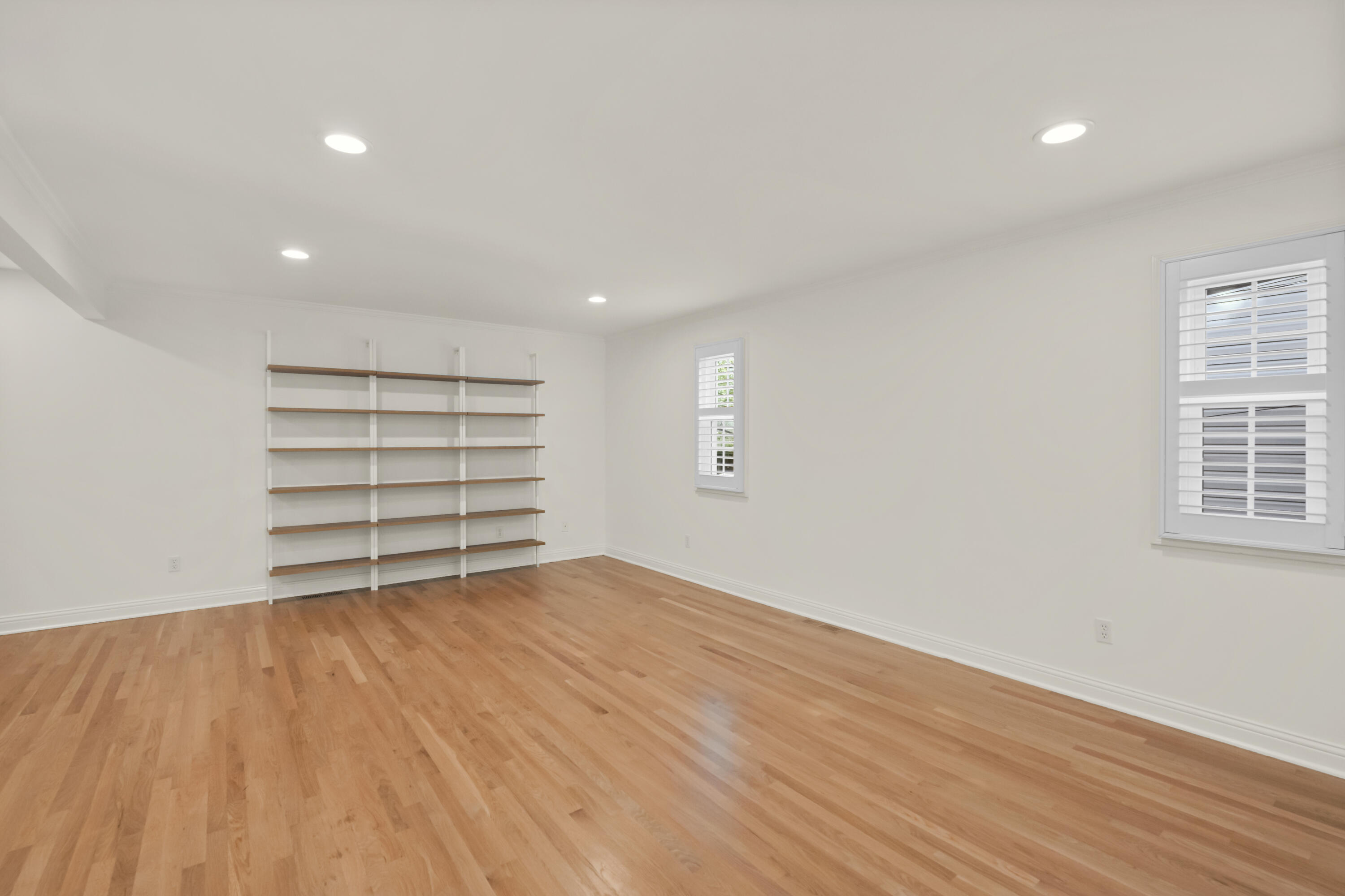 331 Ridgeway Road Lexington, KY 40502 - Photo 12 of 48 JSB_7262