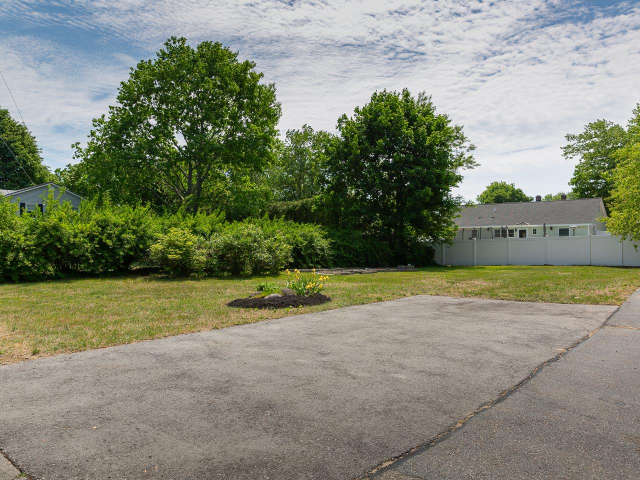 11 Sanborn Road Hampton, NH 03842 - Photo 4 of 40