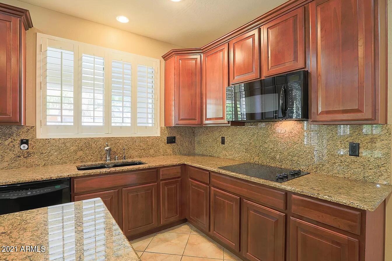 5030 West Parsons Road Phoenix, AZ 85083 - Photo 11 of 38 kitchen2