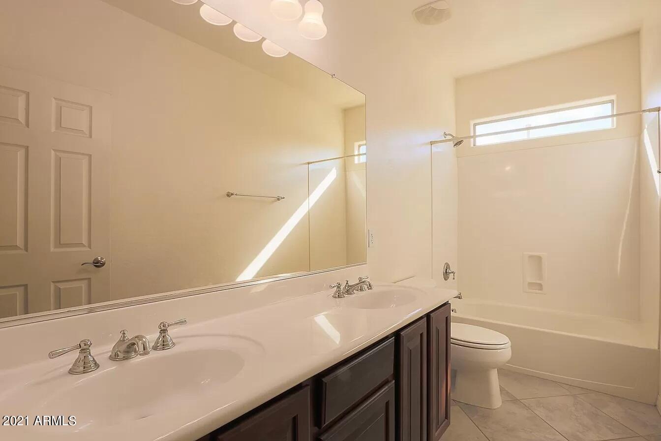 5030 West Parsons Road Phoenix, AZ 85083 - Photo 18 of 38 bathroom2
