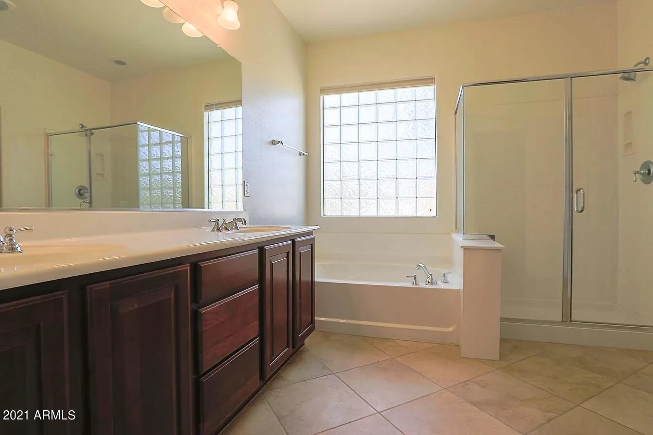 5030 West Parsons Road Phoenix, AZ 85083 - Photo 27 of 38 masterbath1