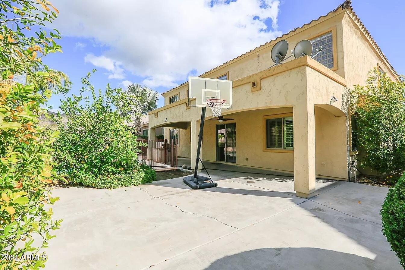 5030 West Parsons Road Phoenix, AZ 85083 - Photo 33 of 38 backyard1