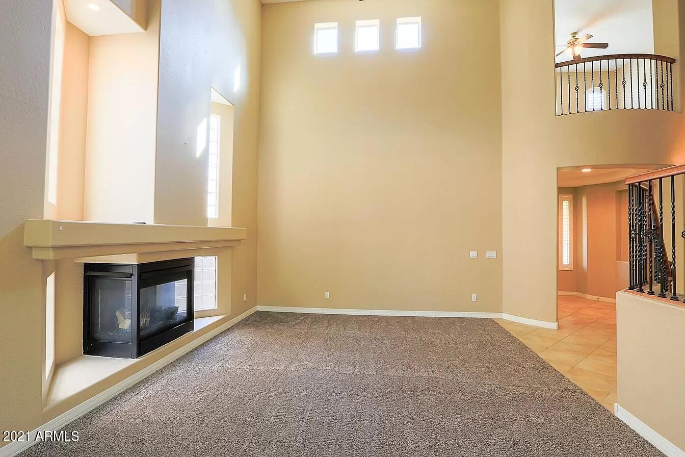 5030 West Parsons Road Phoenix, AZ 85083 - Photo 5 of 38 living4