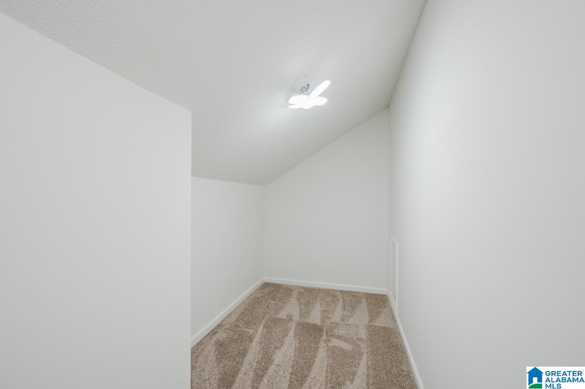 704 18th Way Lane Southwest Birmingham, AL 35211 - Photo 29 of 33