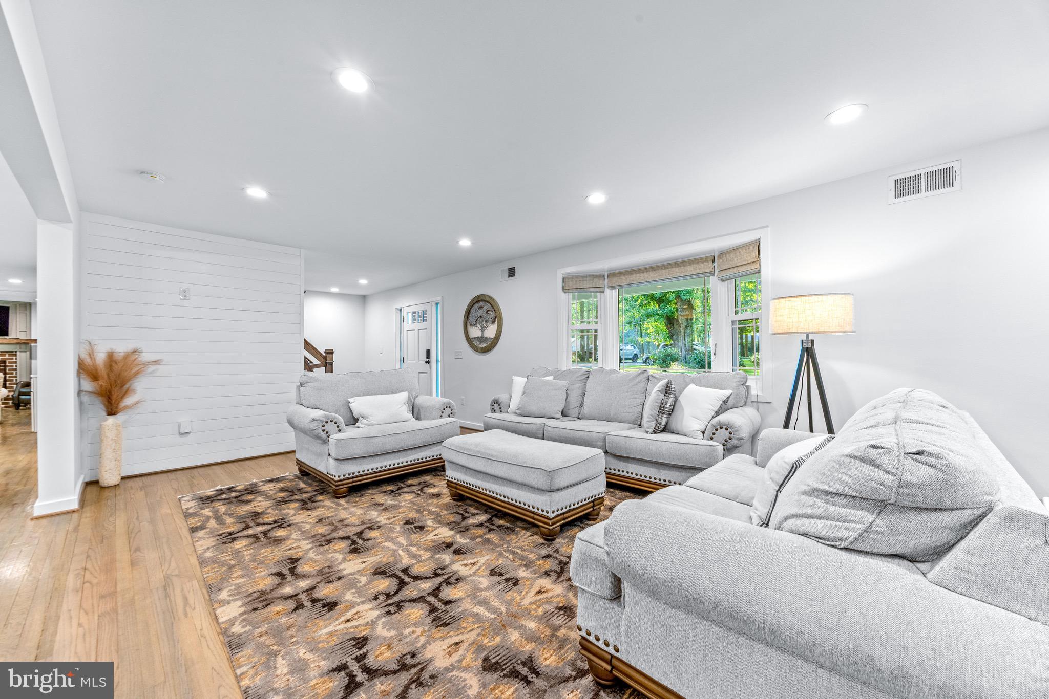 11809 Triadelphia Road Ellicott City, MD 21042 - Photo 11 of 70 Gallery Image 11