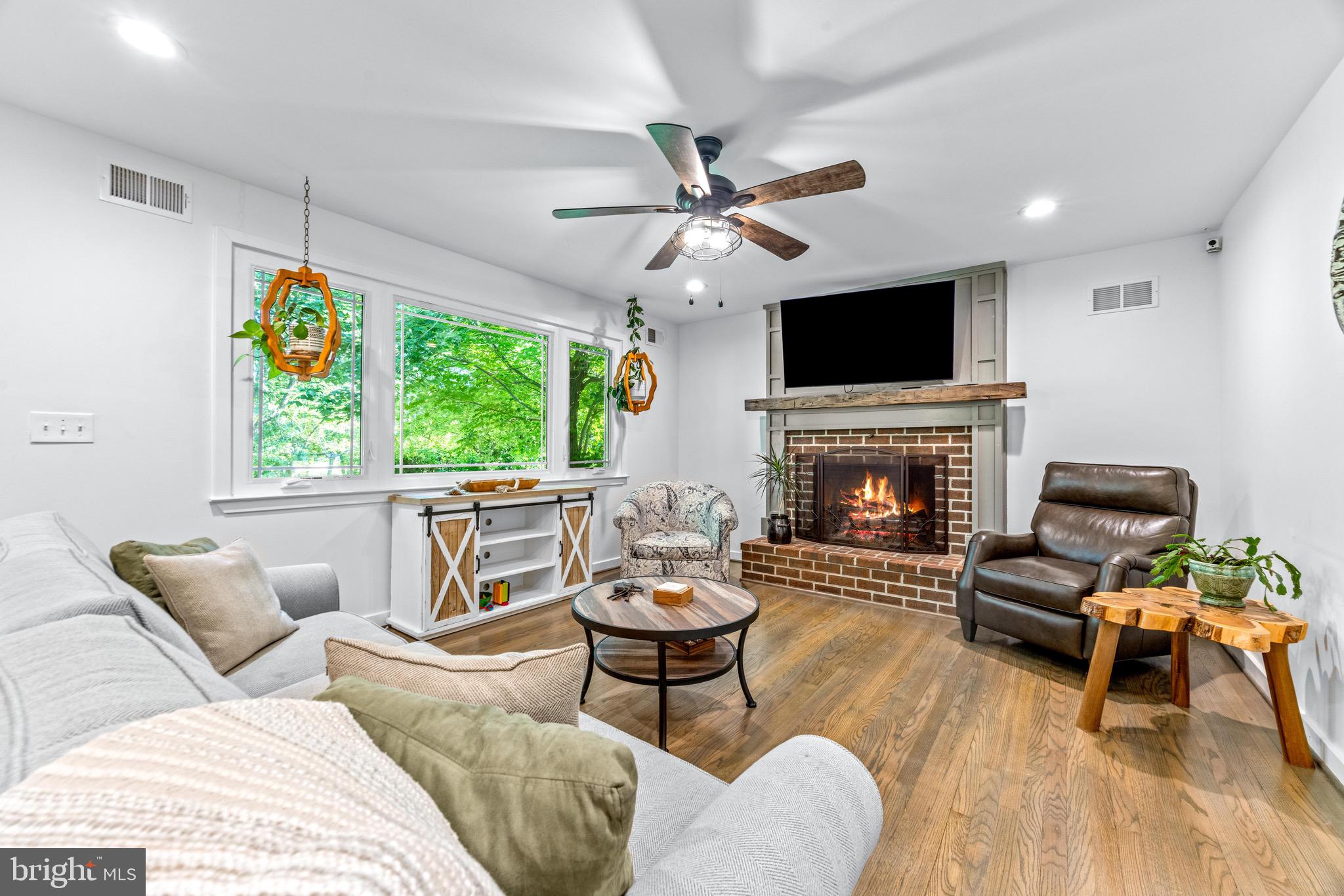 11809 Triadelphia Road Ellicott City, MD 21042 - Photo 25 of 70 Gallery Image 25