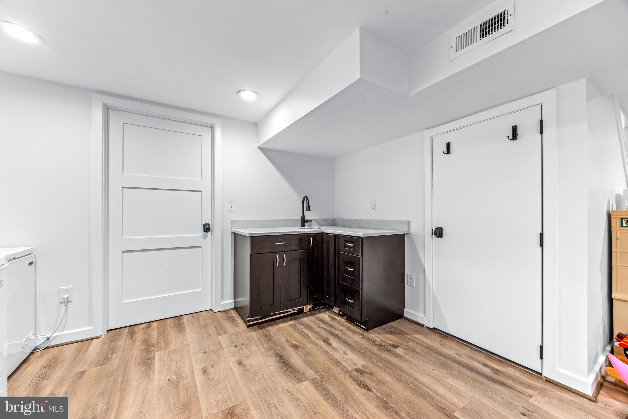 11809 Triadelphia Road Ellicott City, MD 21042 - Photo 50 of 70 Gallery Image 50