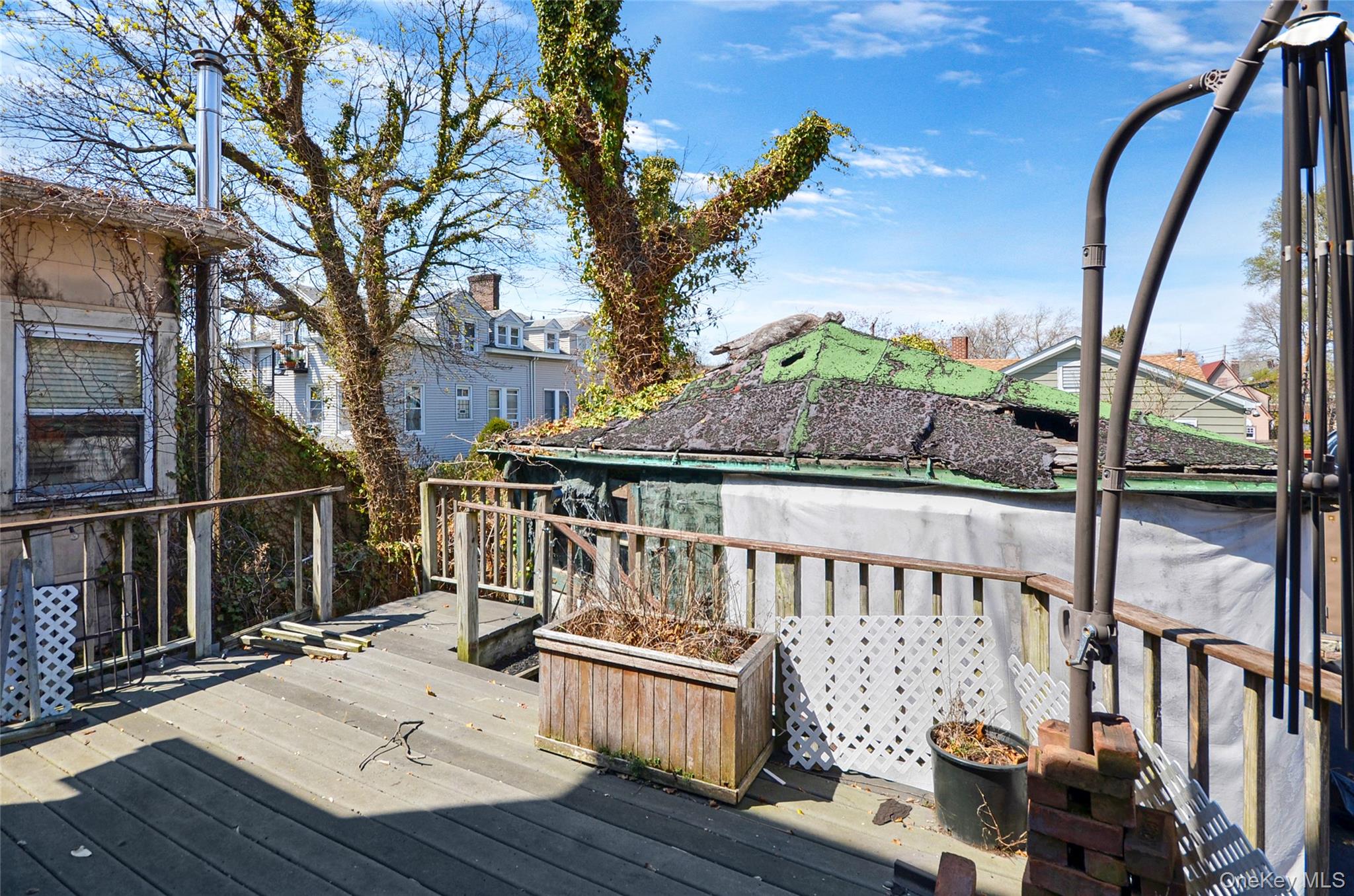 103 Rochelle Street Bronx, NY 10464 - Photo 11 of 13