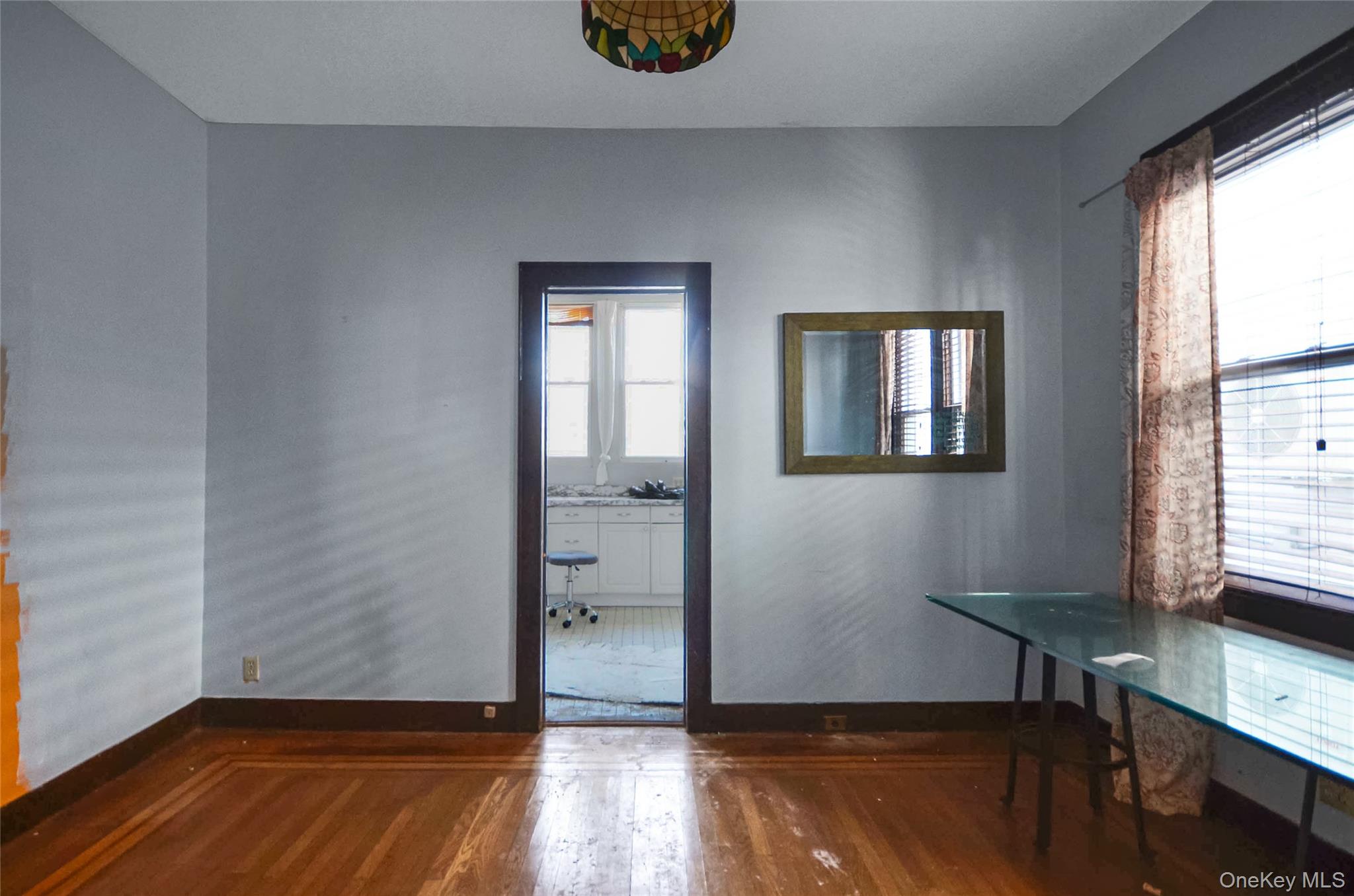 103 Rochelle Street Bronx, NY 10464 - Photo 4 of 13