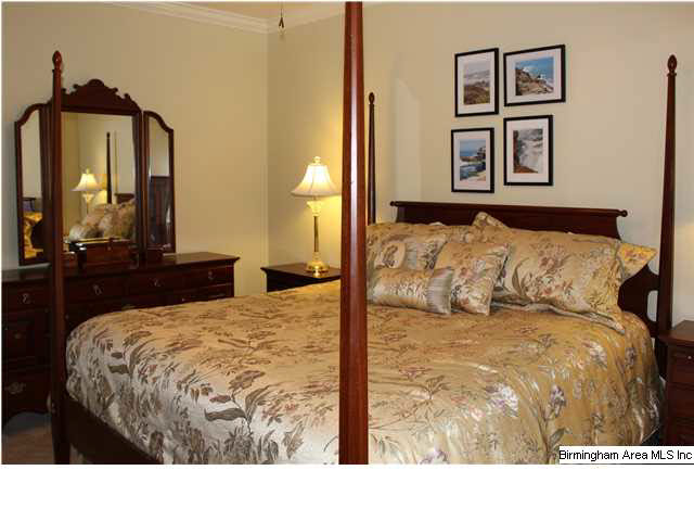 606 Almaroad Place Jacksonville, AL 36265 - Photo 14 of 32