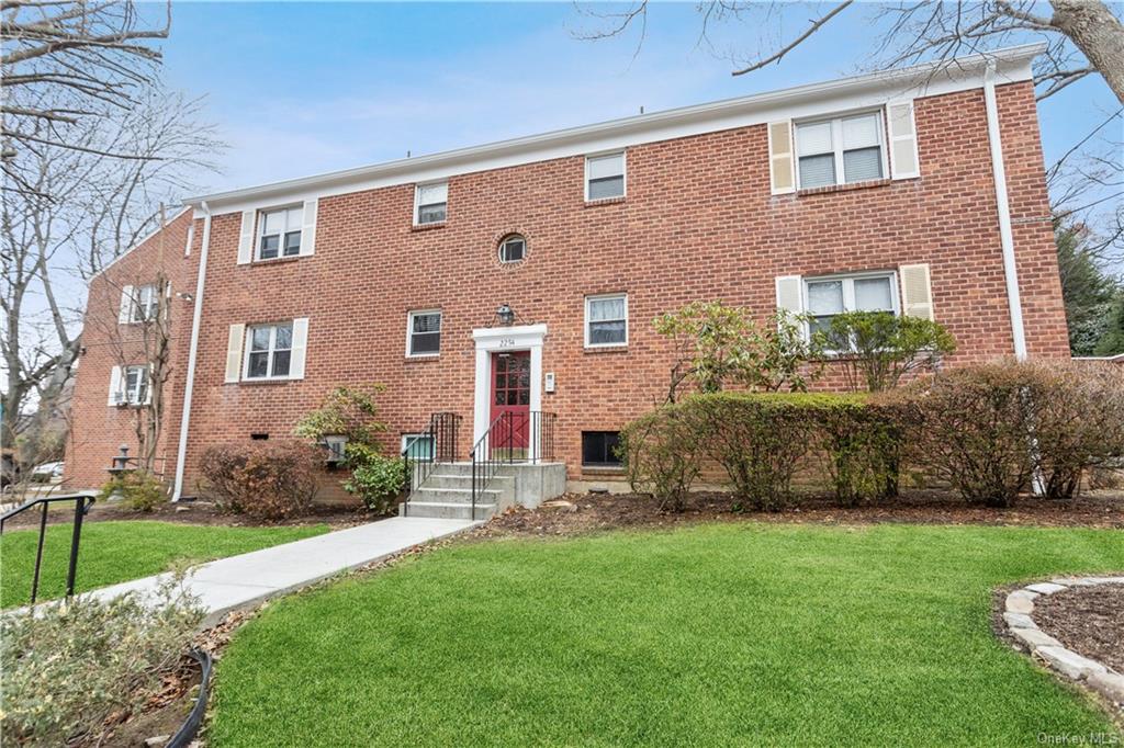 2254 Palmer Avenue, Unit 3M, New Rochelle, NY 10801 Compass