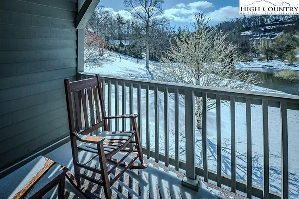 $139,900 | 185 Waterside Drive, Unit 20 SHARE OF WALNUT 5, Blowing Rock, NC 28605