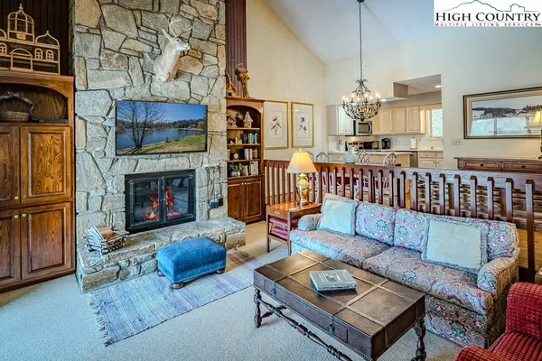 $139,900 | 185 Waterside Drive, Unit 20 SHARE OF WALNUT 5, Blowing Rock, NC 28605