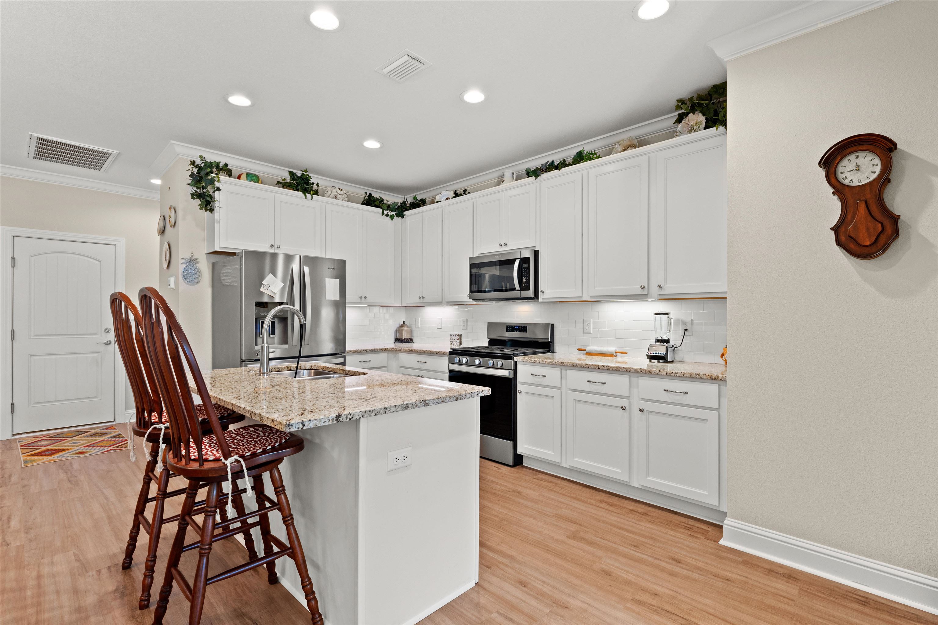 301 Holmes Avenue, Unit 301 Foley, AL 36535 - Photo 13 of 54 Kitchen