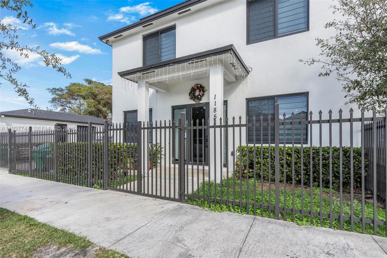 11851 Southwest 220th Street Miami, FL 33170 - Photo 1 of 23