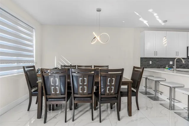 $3,000 | 11851 Southwest 220th Street, Miami, FL 33170