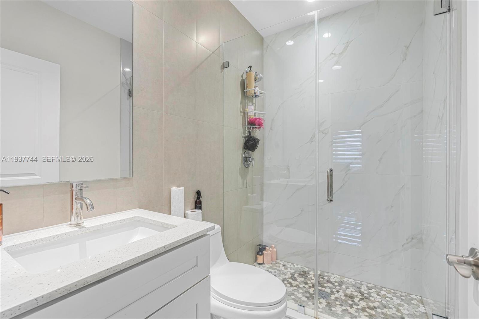 11851 Southwest 220th Street Miami, FL 33170 - Photo 9 of 23