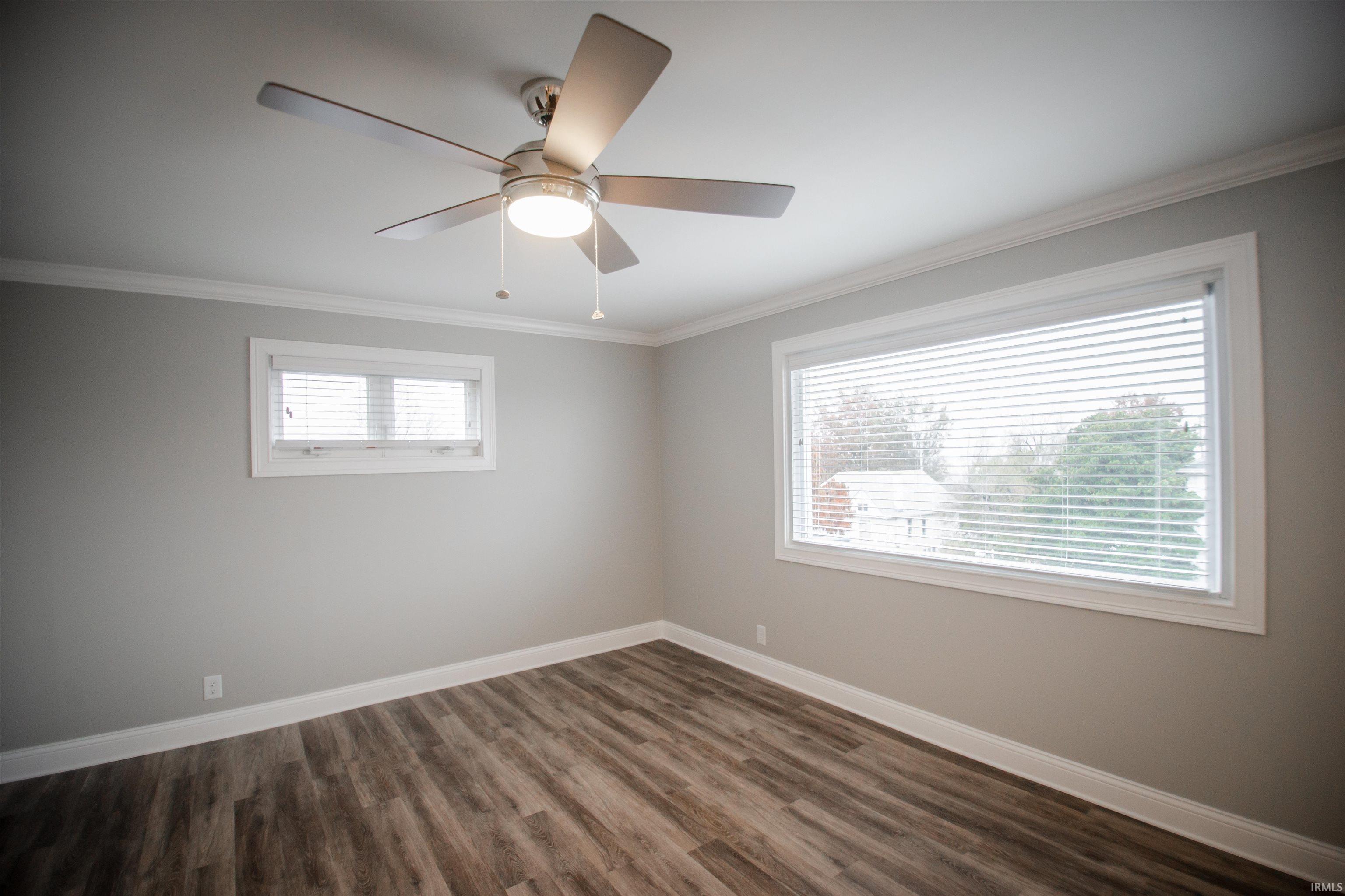 602 Southeast Riverside Drive Evansville, IN 47713 - Photo 4 of 36 Gallery Image 4