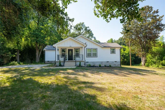 $315,000 | 116 Hornets Nest Court, Bessemer City, NC 28016