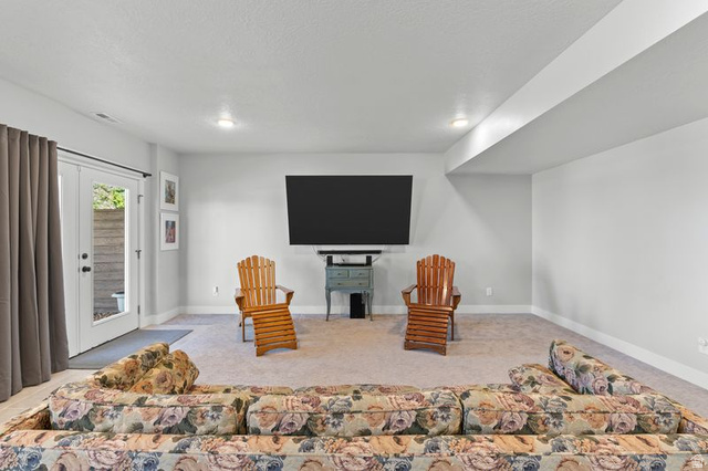 72 West Parkside Loop Elk Ridge, UT 84651 - Photo 18 of 32 Gallery Image 18