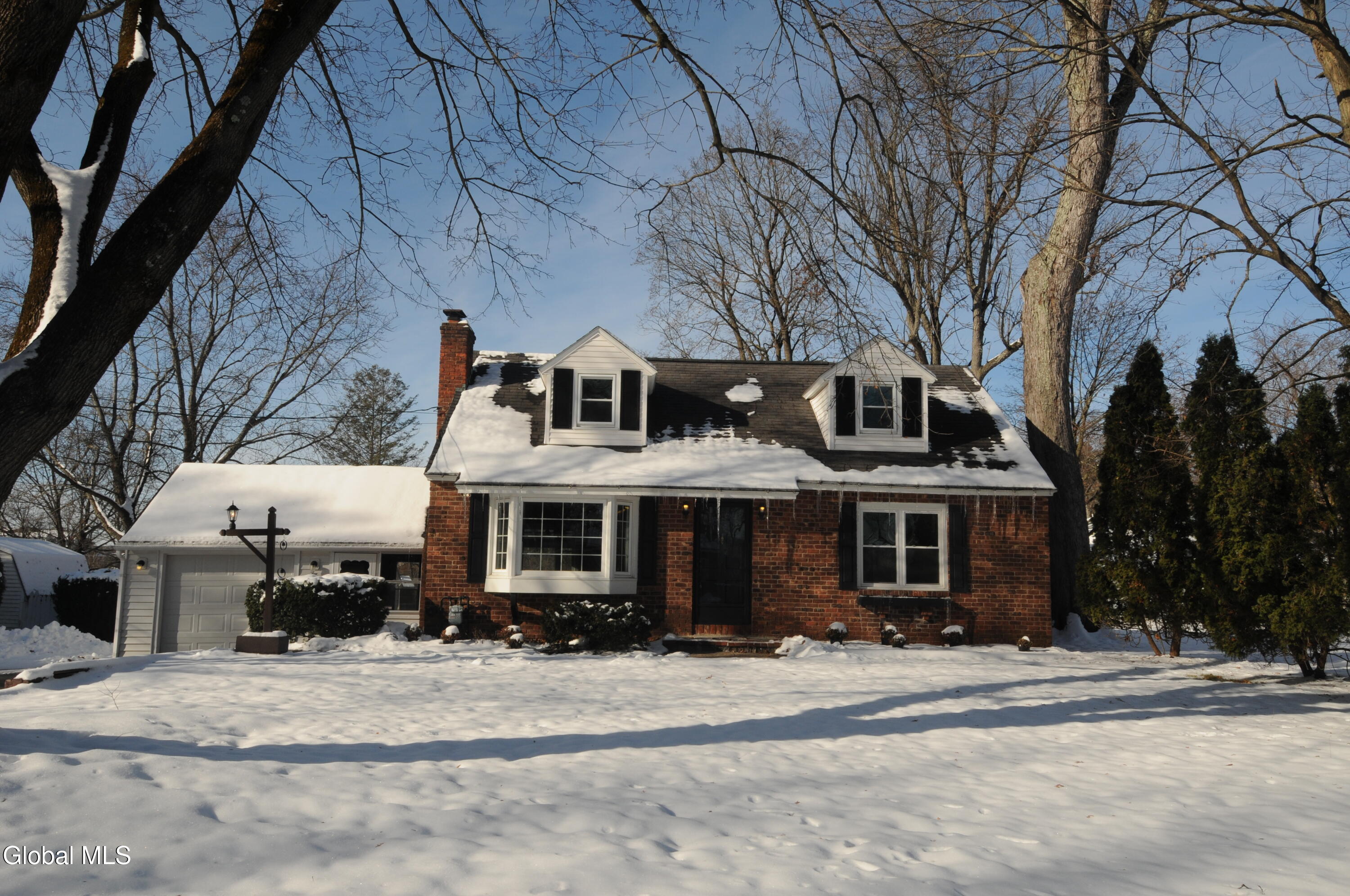 2 Arden Road Glenville, NY 12302 - Photo 1 of 19 DSC_7493