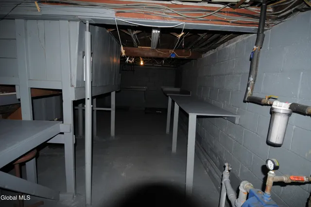 $319,000 | 2 Arden Road, Glenville, NY 12302