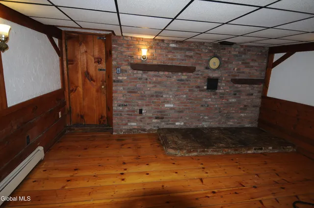 $319,000 | 2 Arden Road, Glenville, NY 12302