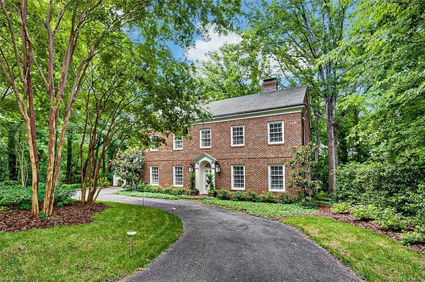 $689,000 | 1582 Westmont Drive, Asheboro, NC 27205