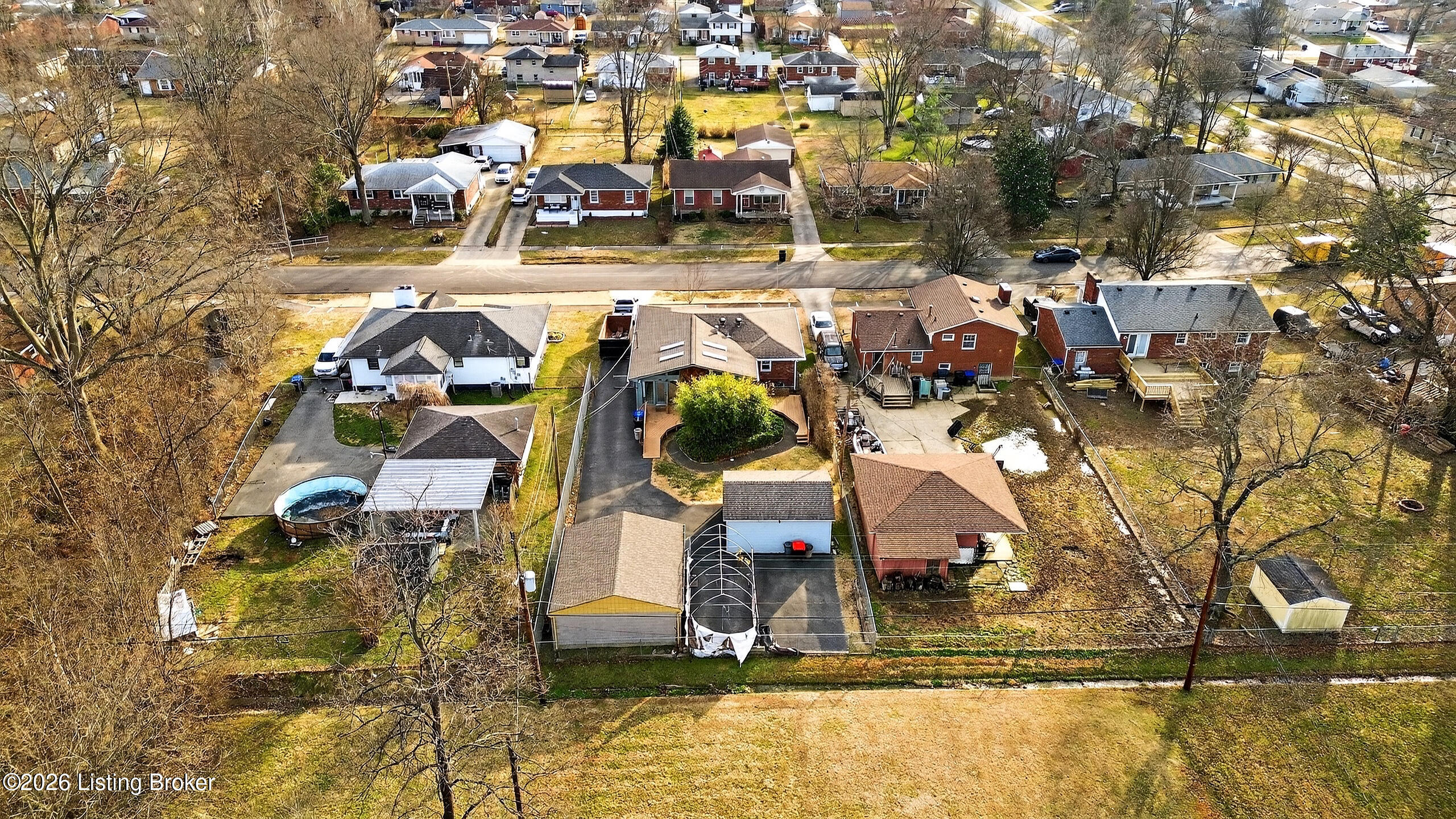 1047 Clayborne Road Louisville, KY 40214 - Photo 56 of 62 057_DJI_0044