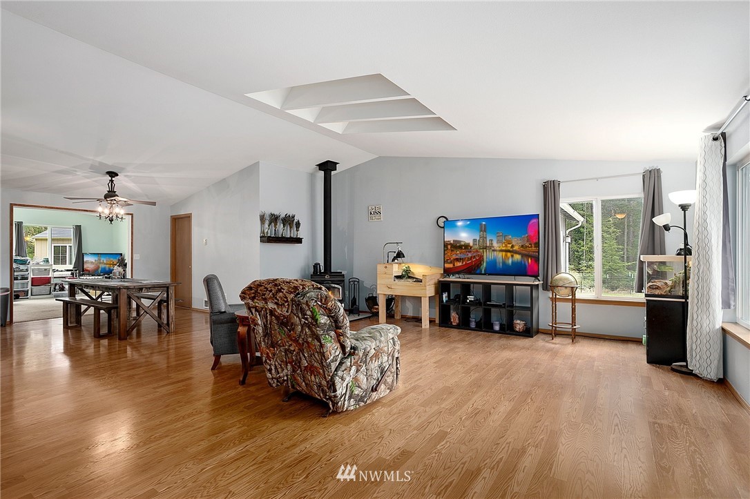 620 Lewis Road West Seabeck, WA 98380 - Photo 4 of 26 Gallery Image 4
