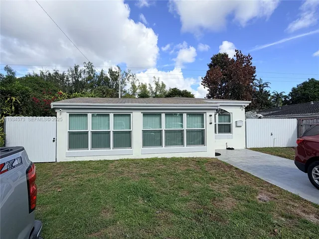 $580,000 | 1323 Northeast 182nd Street, North Miami Beach, FL 33162
