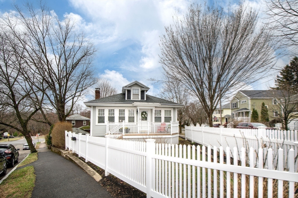 271 Holbrook Road Quincy, MA 02171 - Photo 35 of 42