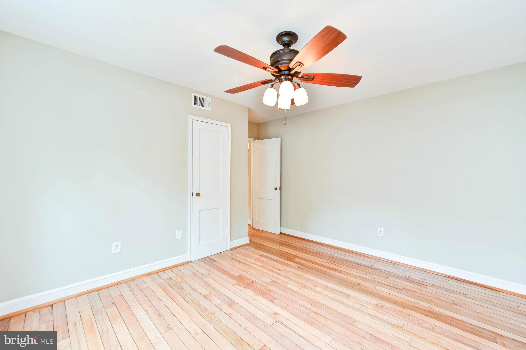 2912 13th Road South, Unit 102 Arlington, VA 22204 - Photo 15 of 21 Bedroom