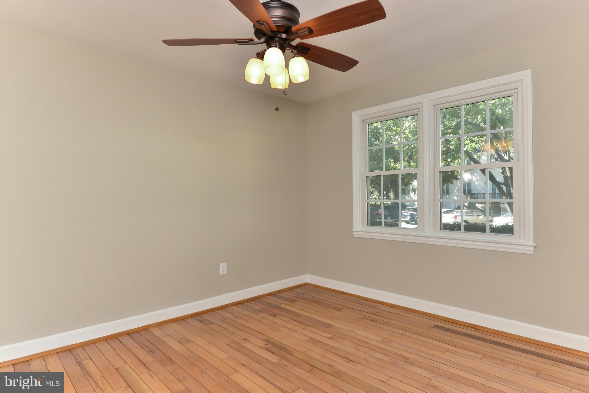 2912 13th Road South, Unit 102 Arlington, VA 22204 - Photo 16 of 21 Bedroom