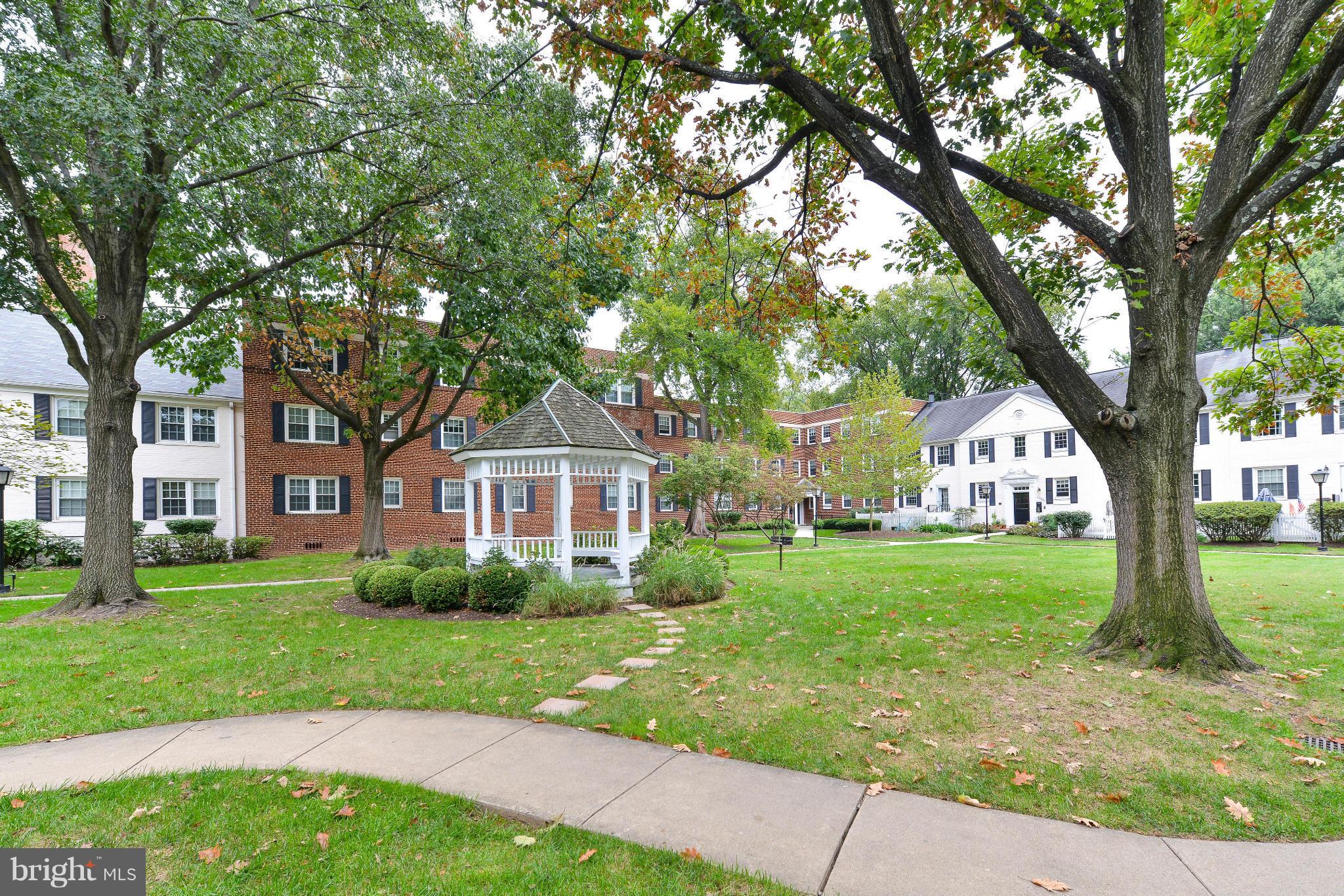 2912 13th Road South, Unit 102 Arlington, VA 22204 - Photo 19 of 21 Exterior (General)