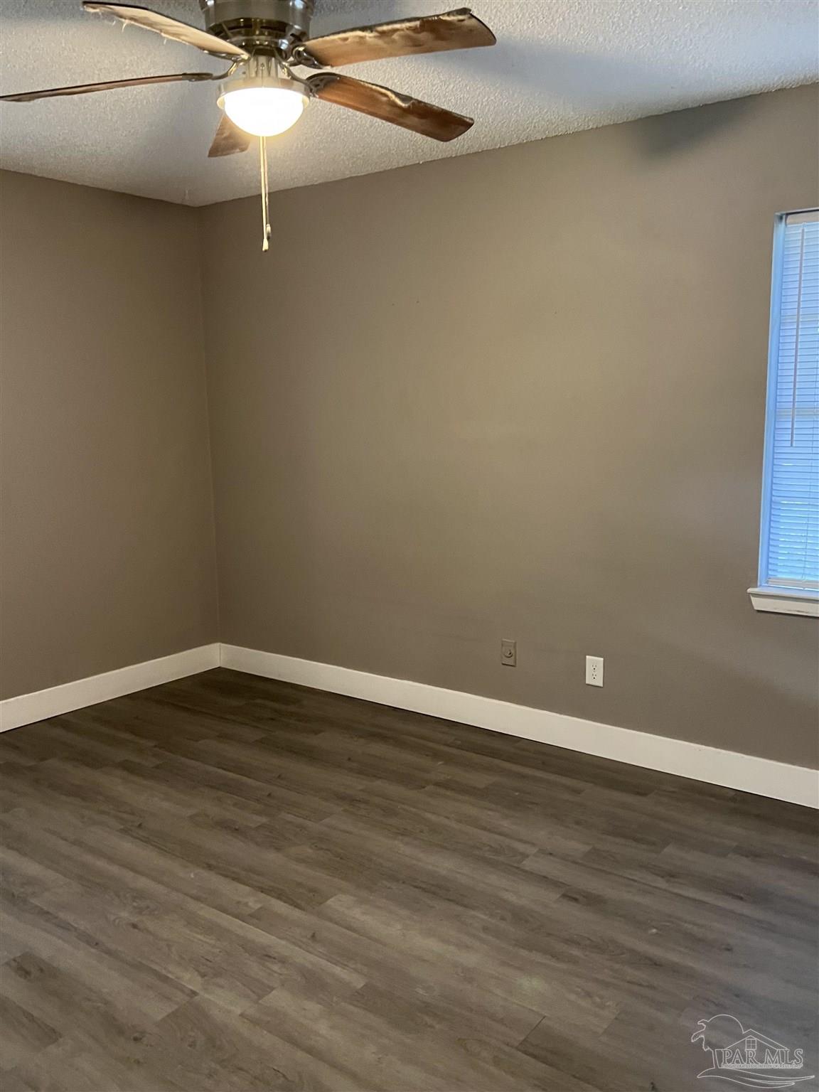 5180 Catalina Street Milton, FL 32571 - Photo 14 of 19